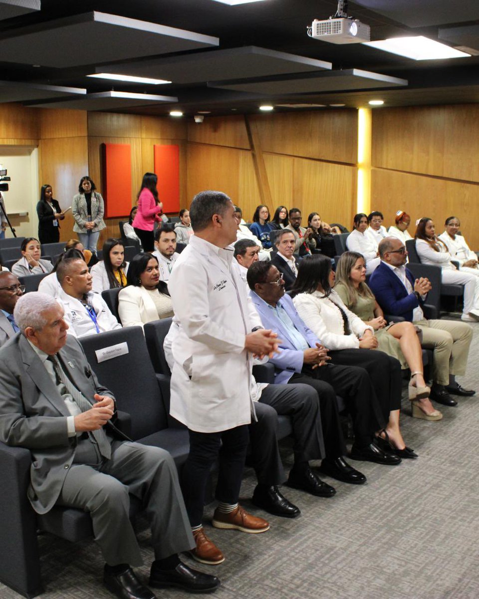 Centro de Atención Ambulatoria Dr. Nelson Astacio tweet media