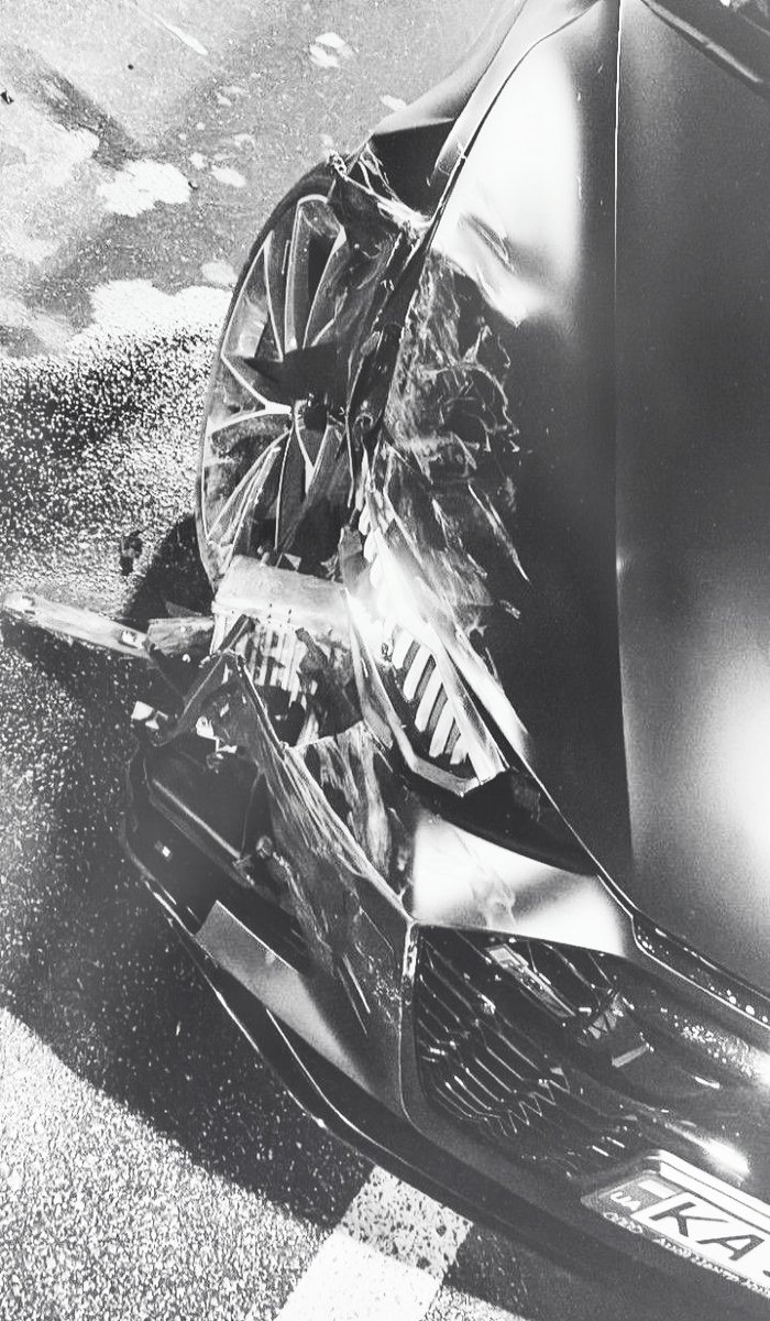 highwhell's tweet image. 