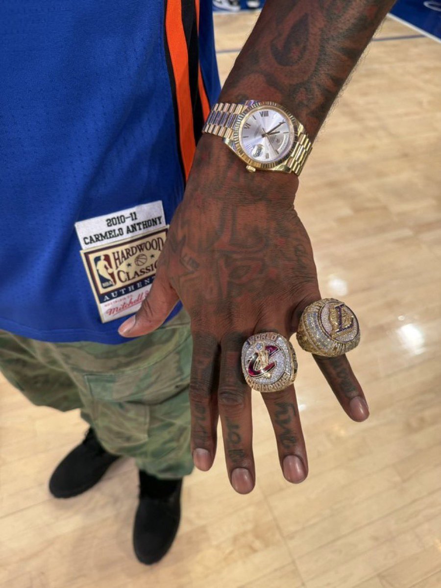 Such a flex by J.R. Smith 💍💍