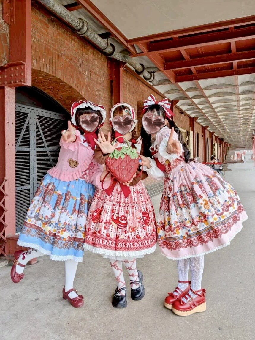 いち☝️ ご✋ いちご❣️🍓 赤レンガストロベリーフェスティバル