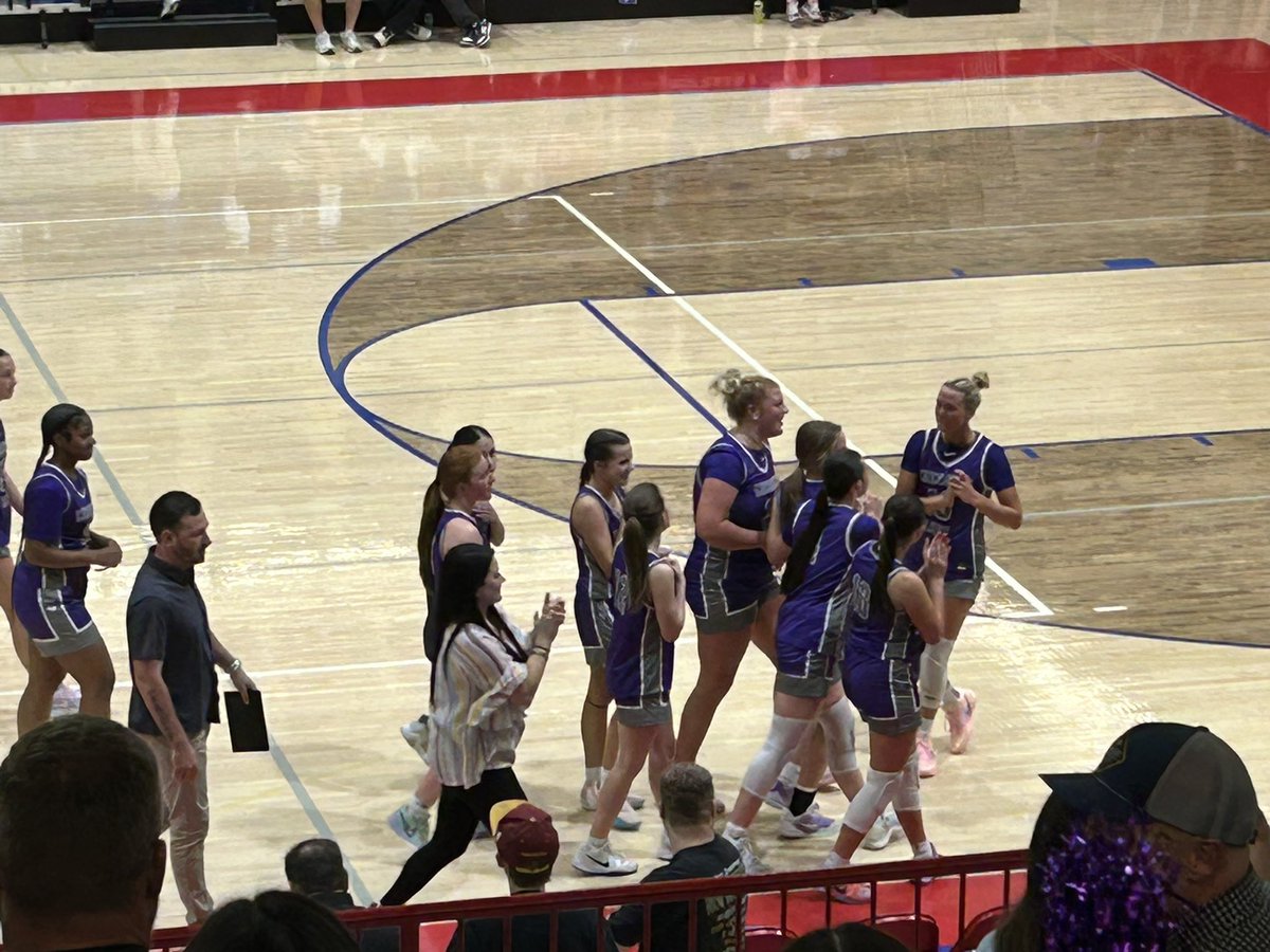 TeamGlorySports's tweet photo. The Cherokee Bluff Lady Bears are your defending region 8-AAA champions! 

Final score: 57-37

@OfficialGHSA @KyleSandy355 @SandysSpiel @scoreatlanta @CBluff_WBB #HallBasketball https://t.co/iPOIMh03pr