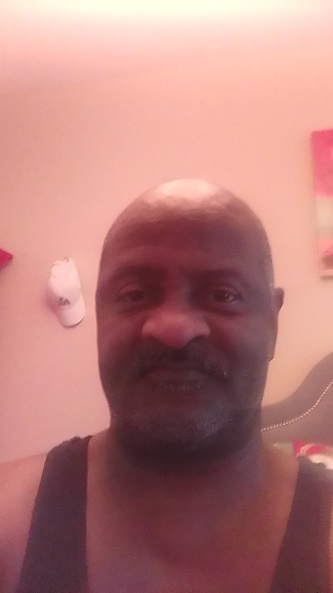 Leon Carson tweet media