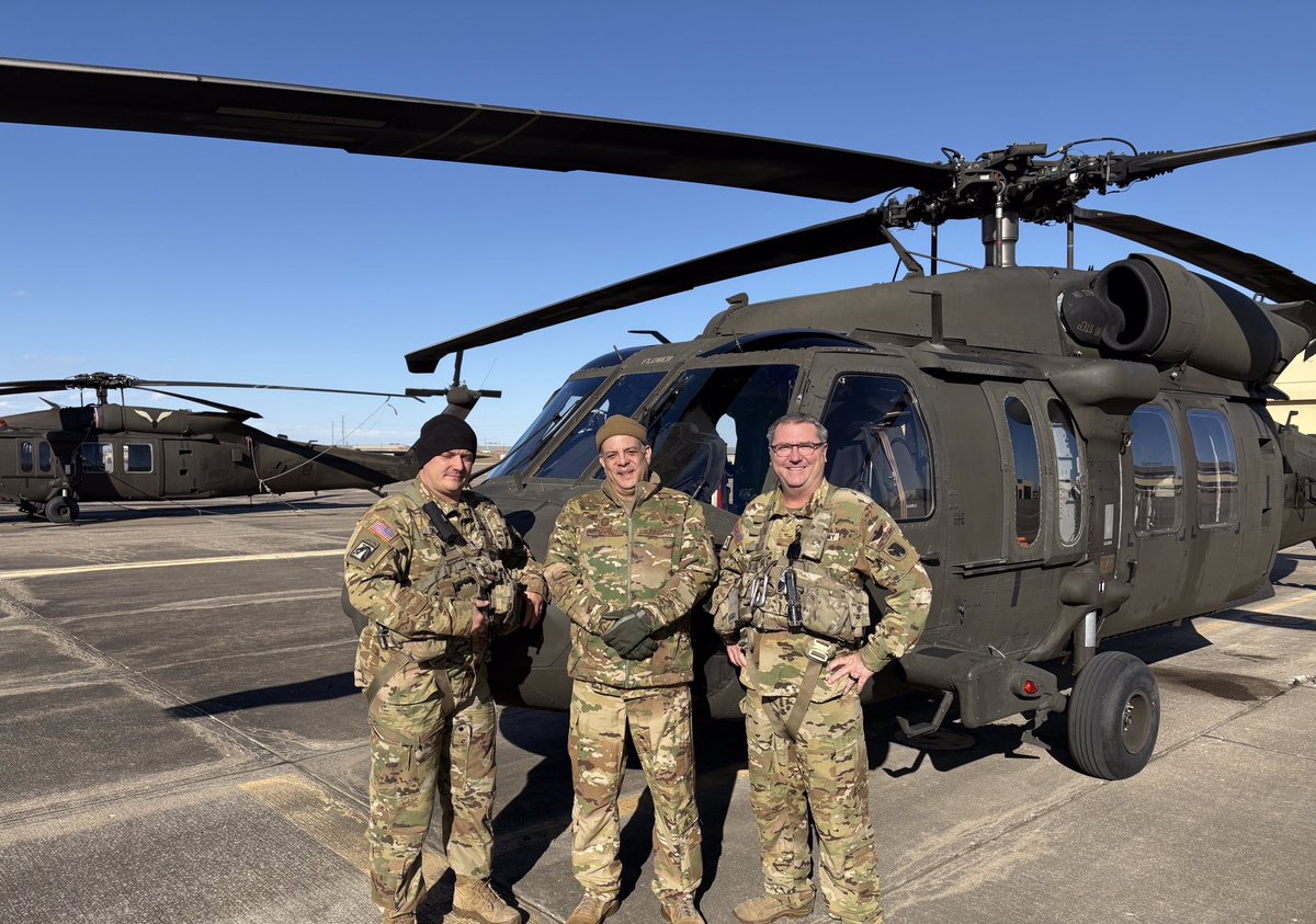 srirwin's tweet photo. My final flight in uniform. Thank you to my friends in the OKARNG for making this happen! https://t.co/LYnTMQWe3h