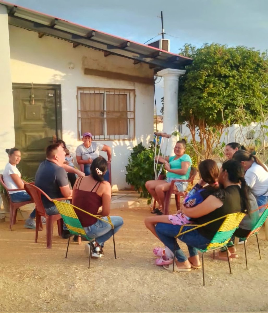 ¡Organización y compromiso en Tubores! 

Reunión organizativa en la comunidad de Laguna de Raya (sector El Urbanismo), municipio Tubores. Seguimos escuchando a nuestra gente, fortaleciendo nuestras estructuras y consolidando la ruta por libertad de nuestro país. 

¡ADelante!🇻🇪