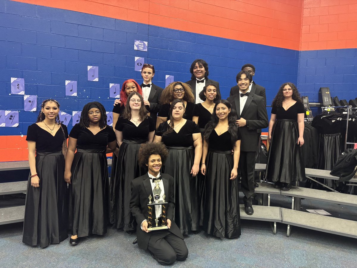 hunters_lane's tweet photo. Chamber Choir gave an amazing performance at CPA (Choral Performance Assessment) earning Excellents across the board and bringing home a trophy for HLHS! Major shout out to our student accompanists on both percussion and guitar for their amazing contribution to our performance! https://t.co/dAYzOXmxKt