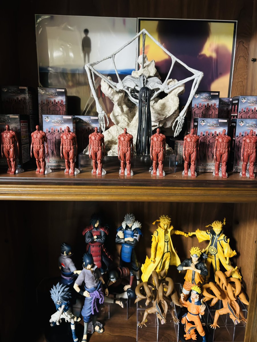 フィギュアケースが無かった頃もある今も、自分のディスプレイが一番