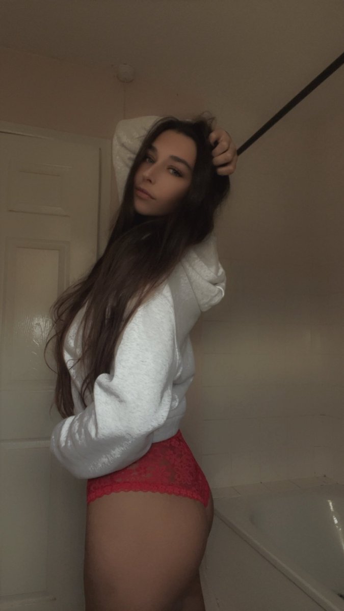 EngageOFans tweet media