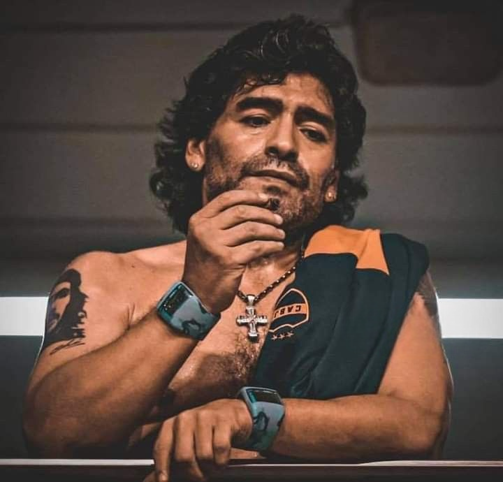 Diego Armando Maradona.