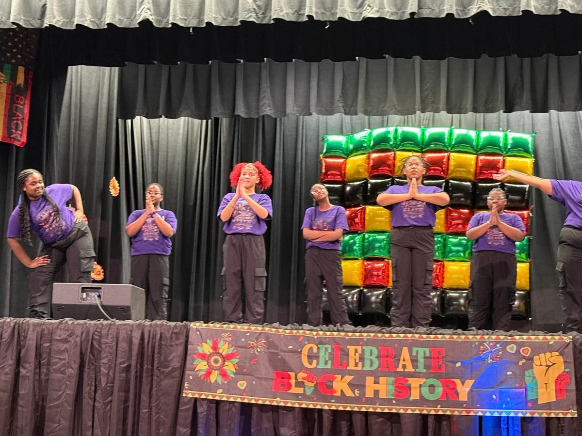 Mary Castle Elem tweet media