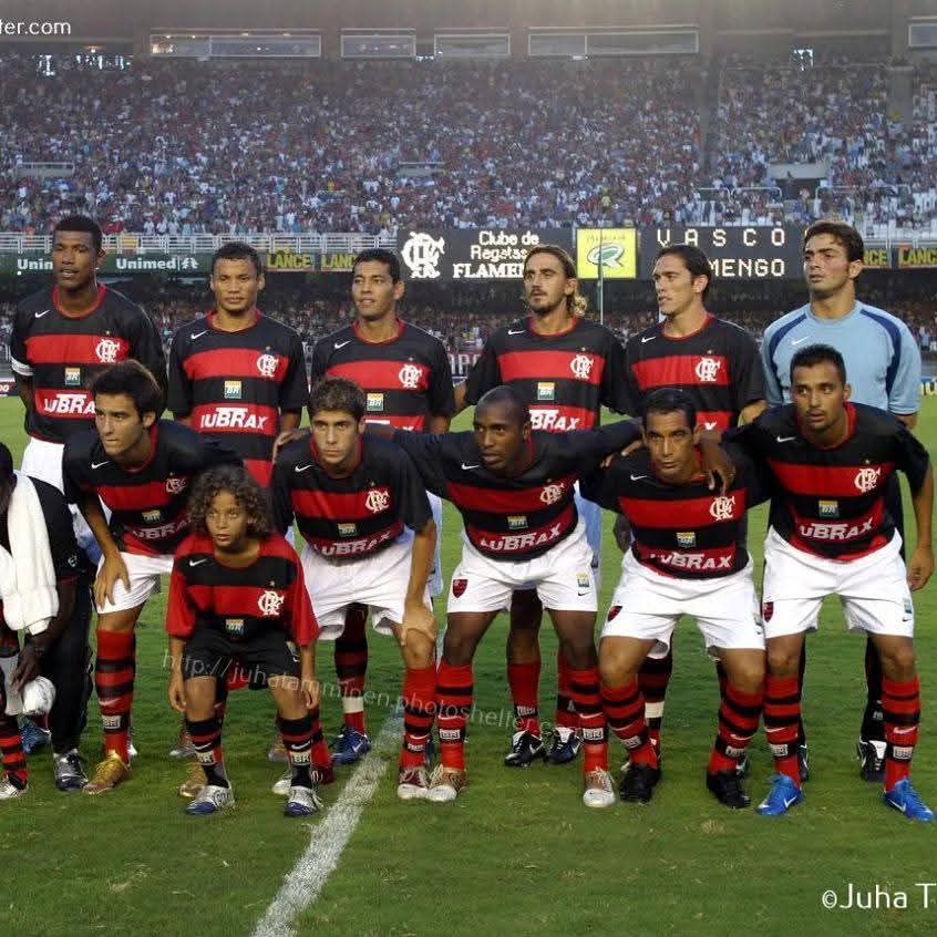 Pra quem está dizendo que 2023 voltou e que o ano será ruim com nove jogos realizados, recomendo voltar 21 anos no tempo.

Vocês são malucos!