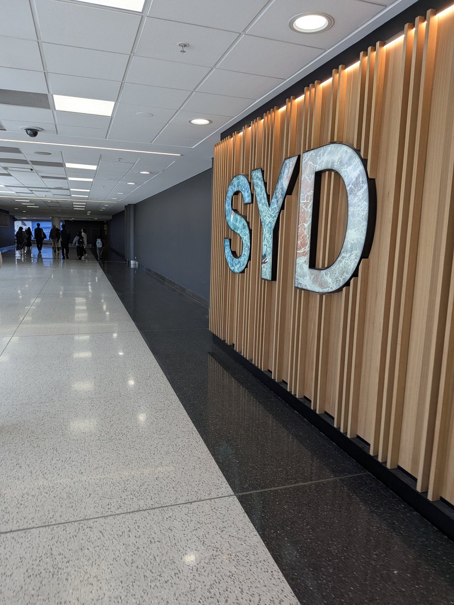 SYD着写真