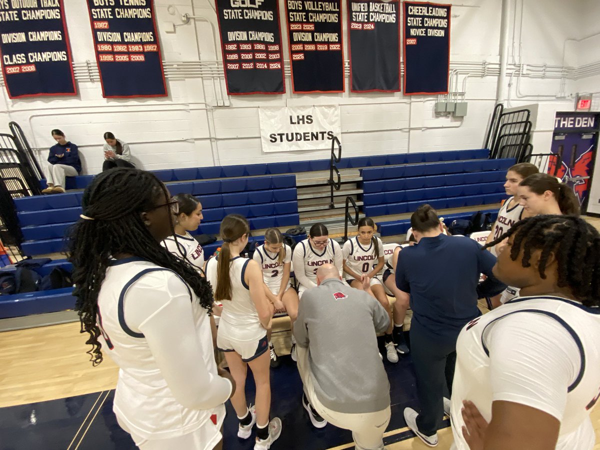 Lincoln Athletics tweet media