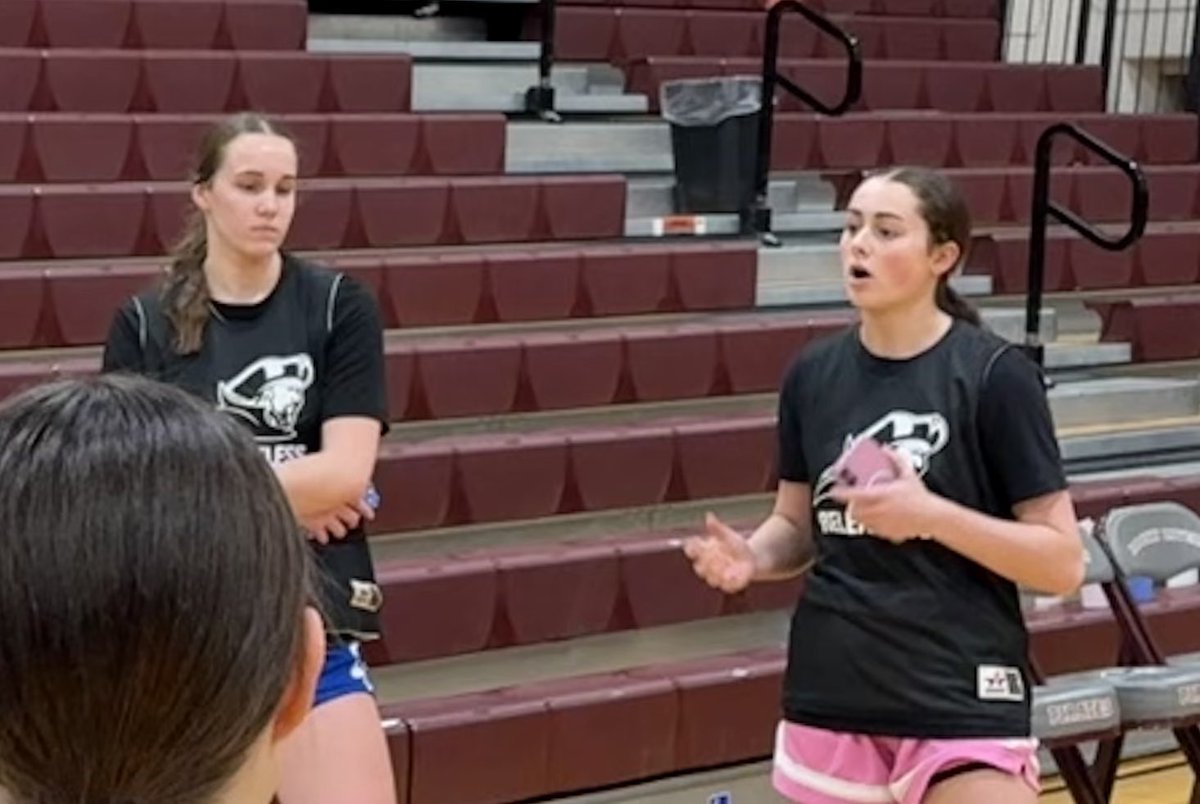 You know leadership is real when teammates lean in &amp; listen. Two of ouRR  captains delivered an IMPACTFUL message that defined who we have become &amp; defined ouRR STANDARD. Team first, smart. disciplined, togetheRR! Play for the name on the front of the jersey. #LeadersLead #SG