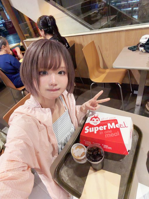 Twitterのコスプレ画像1