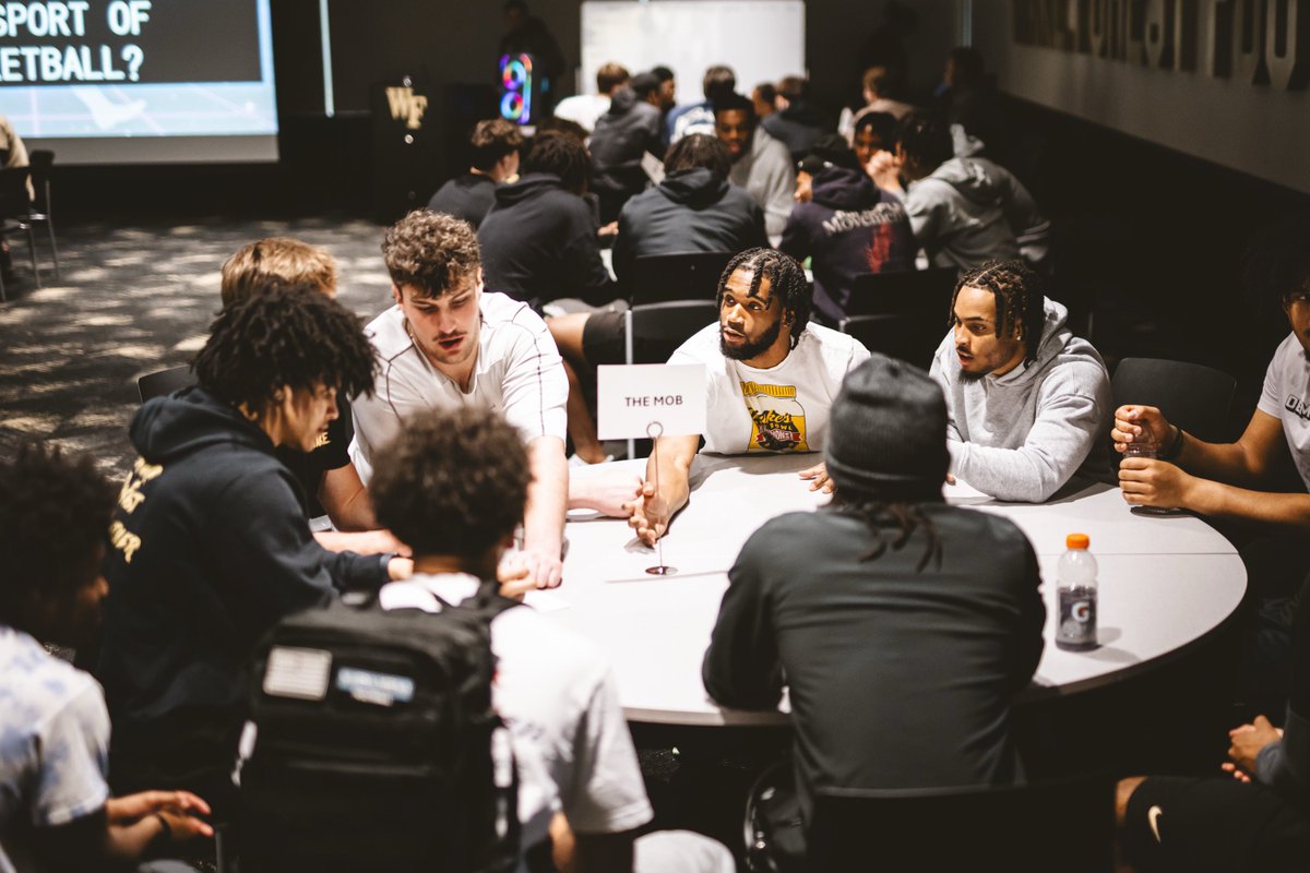 Wake Forest Football tweet media