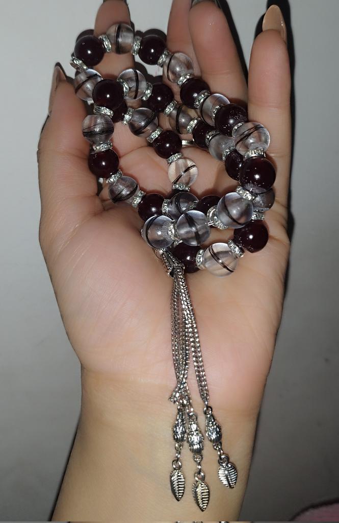 دختر شیــــــــرازی tweet media