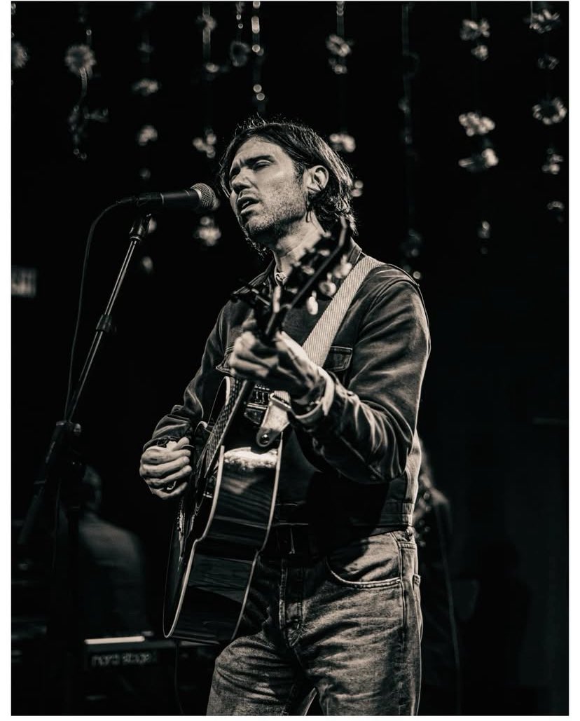 Has Ryan Ross shown signs of being alive today? tweet media