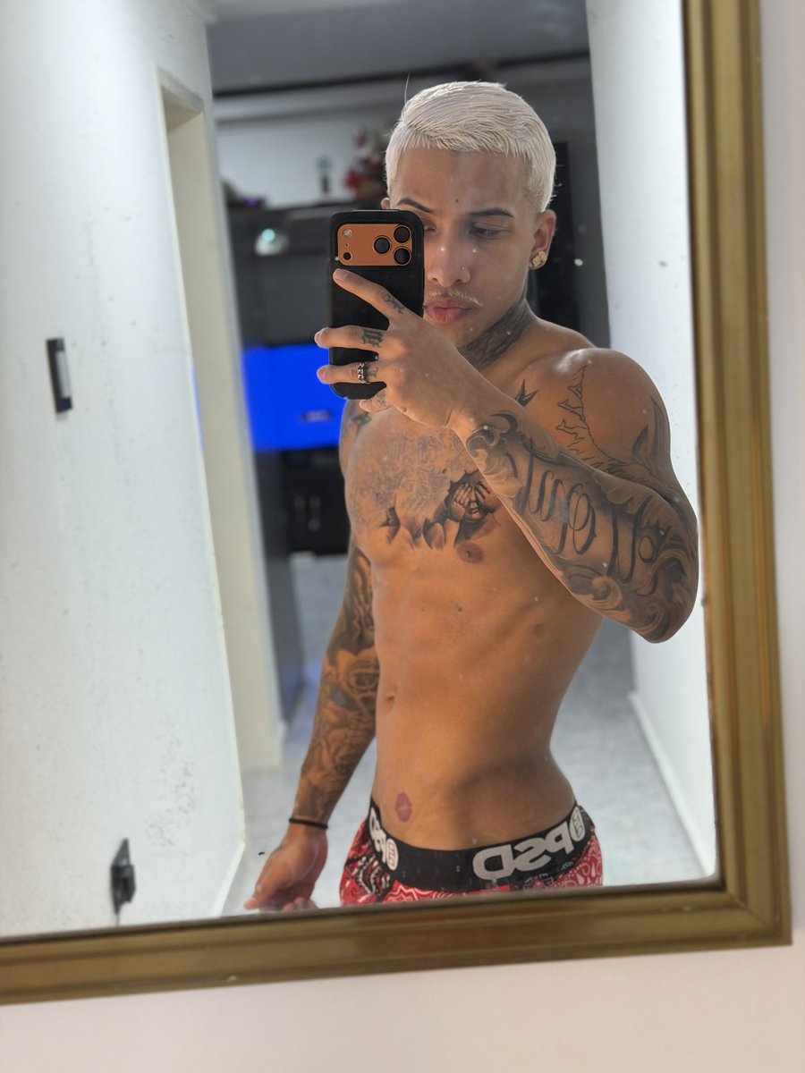 Chino Tyga tweet media