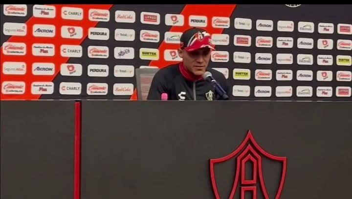 "Con todas las decisiones políticas que está tomando el gobierno de Estados Unidos no me quedan ganas de ir al Mundial, si me convocan no iría, este evento no va de acuerdo a mis valores como ser humano"

-Aldo Rocha