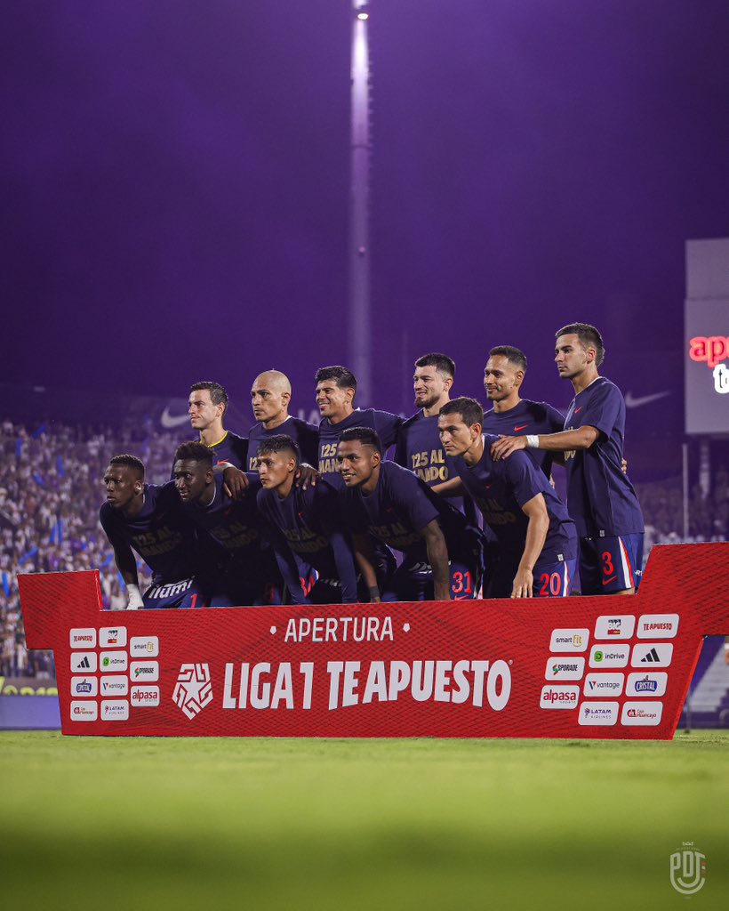 125 al mando📸💙🤍