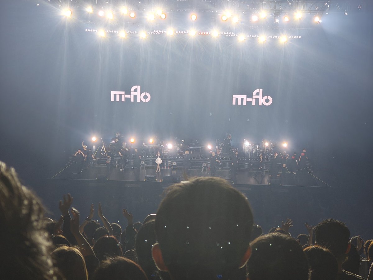svs131mum's tweet photo. m-flo 25周年LIVEも最高でした！！
SUPERLIMINAL！！！
来週のMステも見届けます🫡🫡
 #mflo
 #Superliminal https://t.co/uQzFOTaNpi