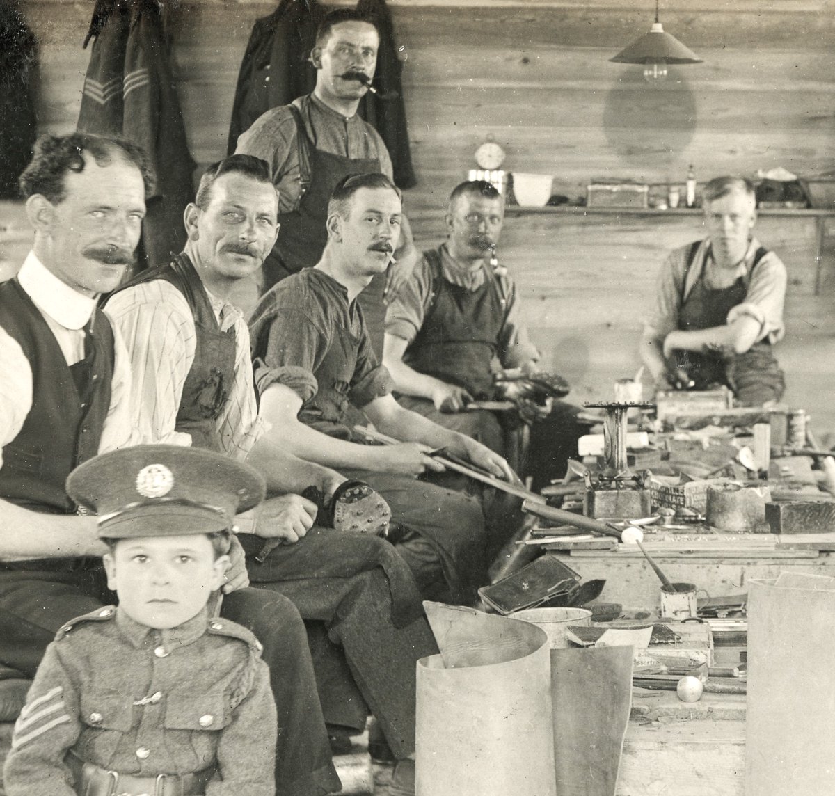 Canadian & British Photos & Postcards tweet media