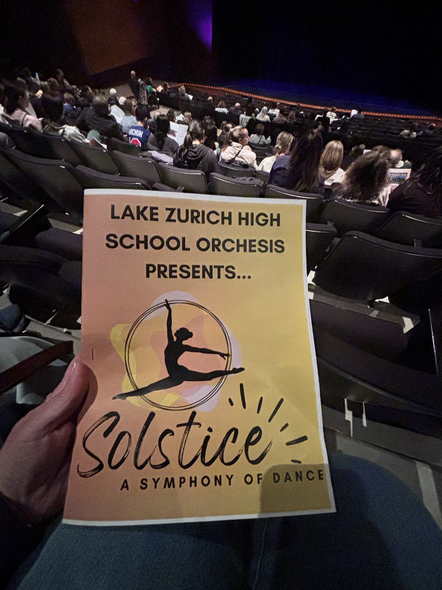 Cara Obrochta tweet media