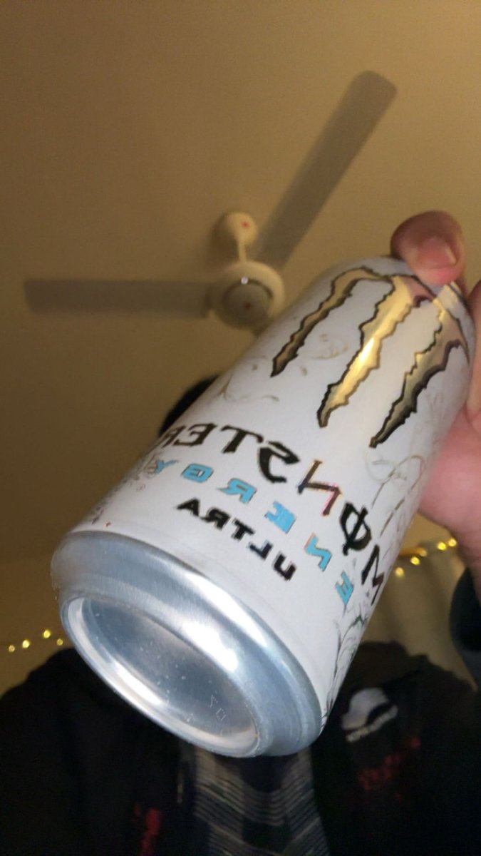 Yazan🥽 tweet media