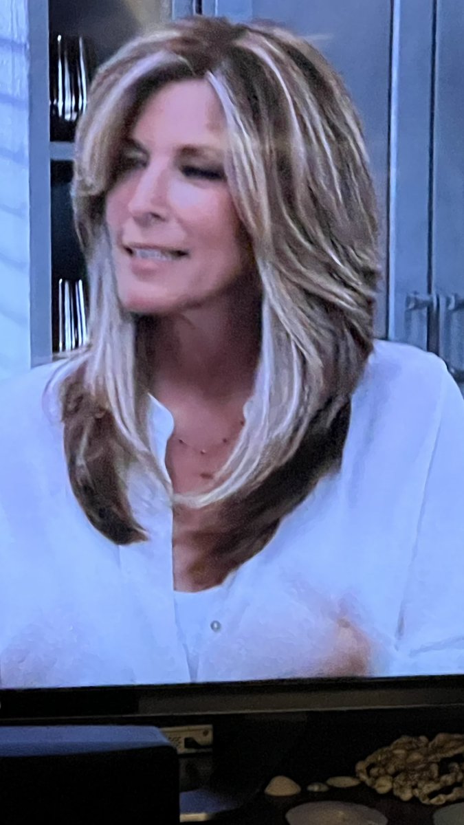 GliasonH's tweet photo. Love the hair. #GH. 

#LauraWright https://t.co/D7Rruix6xw