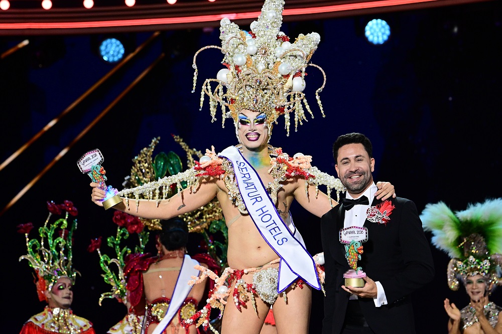 lpacarnival's tweet photo. The sashes of honour have been handed out to four drag queens who have surprised and captivated the audience and the jury https://t.co/Cs6ii716Fv