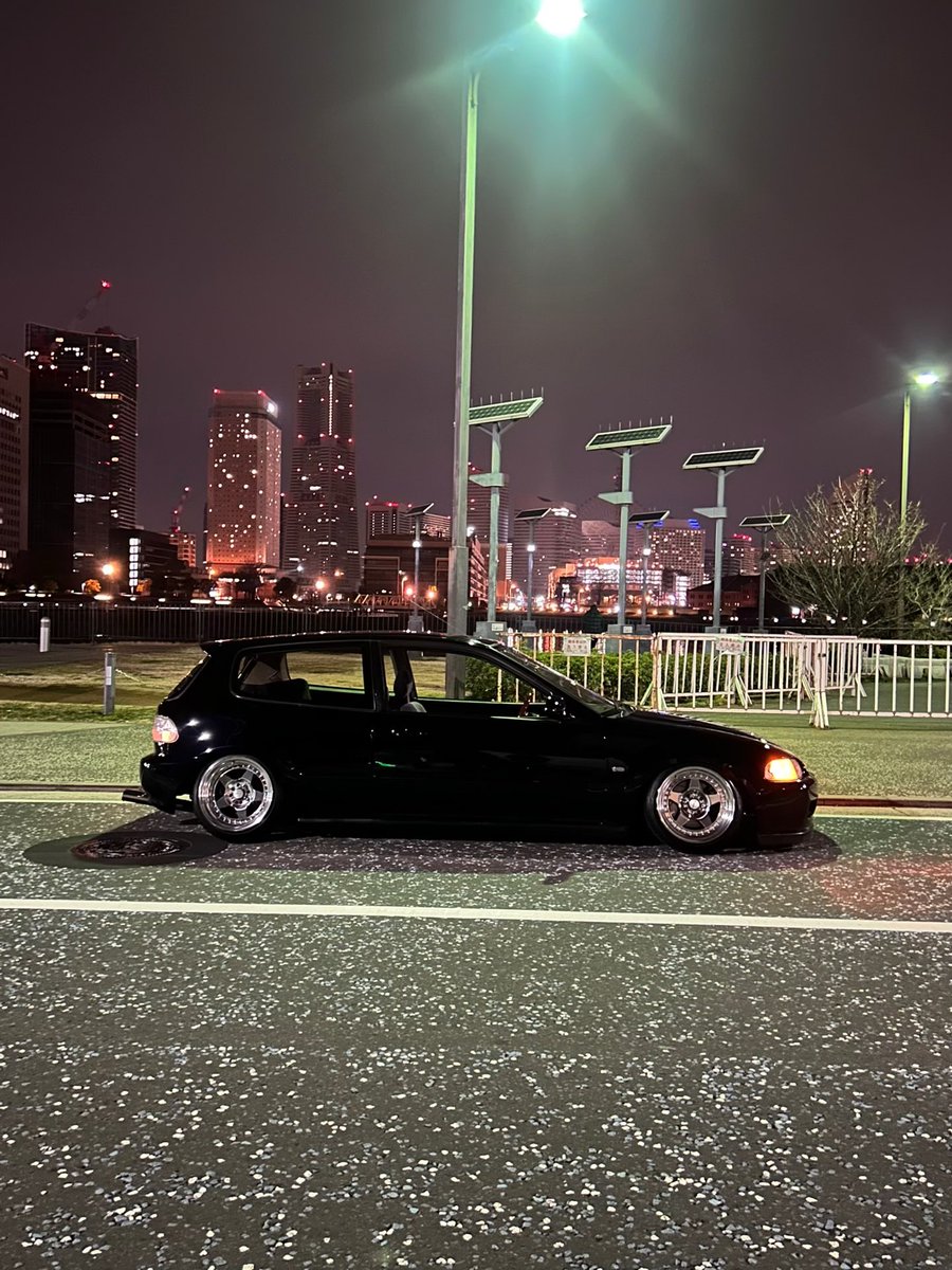 eg0624oji's tweet photo. 🌃 https://t.co/pJlIUmGJd2