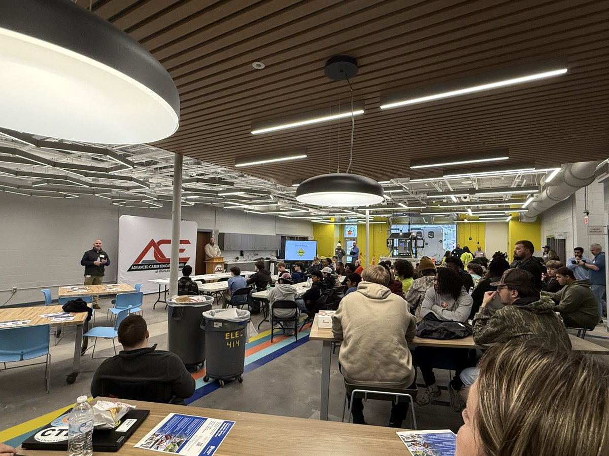 Dr. Emily Loving tweet media