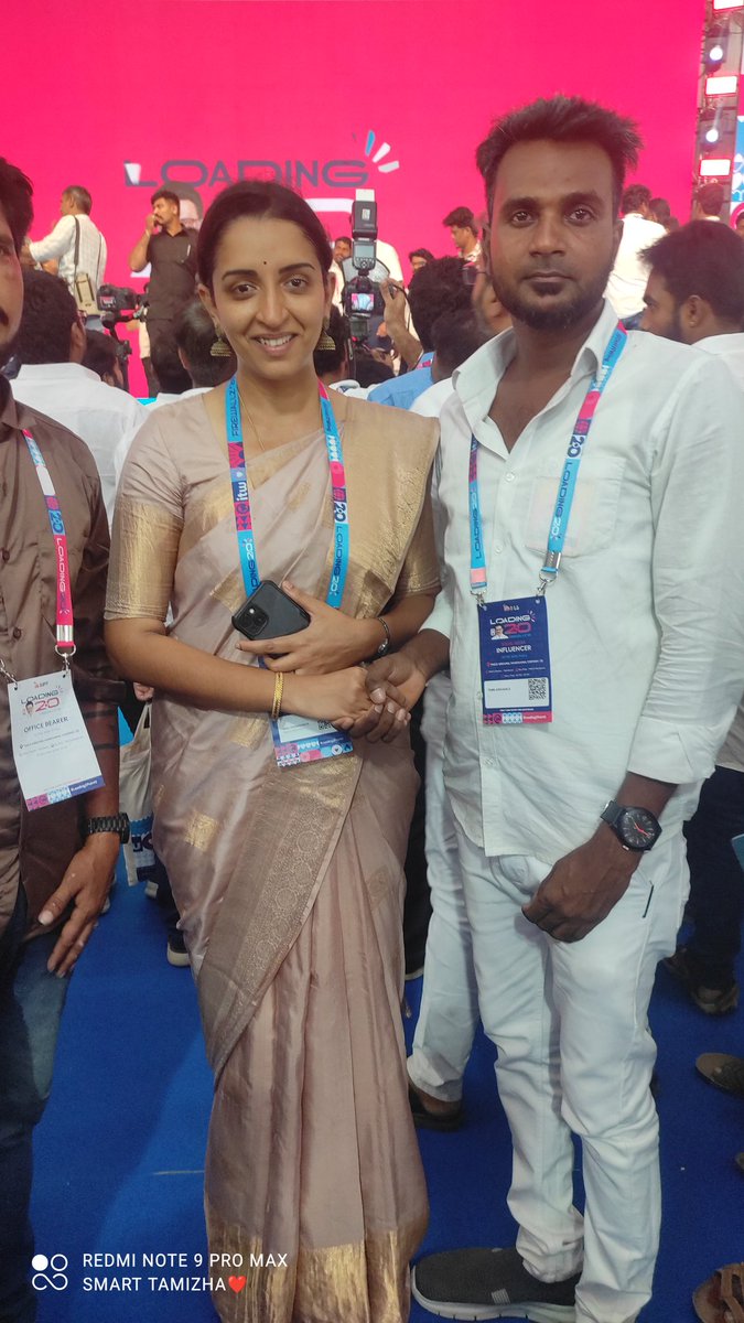 sthamiyarasan10's tweet photo. #Loading2Point0 முன்னெடுப்பில்
சென்னை #நந்தனம் #YMCA மைதானத்தில் நடைபெற்ற @DMKITwing நிகழ்ச்சியில் மாநில தகவல் தொழில்நுட்ப அணி துணை செயலாளர் சகோதரி #பத்மப்ரியா அவர்களை சந்தித்தபோது.! 🖤❤️
@Tamizhachi_Offl 🌄
#FireWallz 26🔥😍 #SocialMedia
#DmkInfluencers 🎉🥳 https://t.co/q8aQjpeWcw