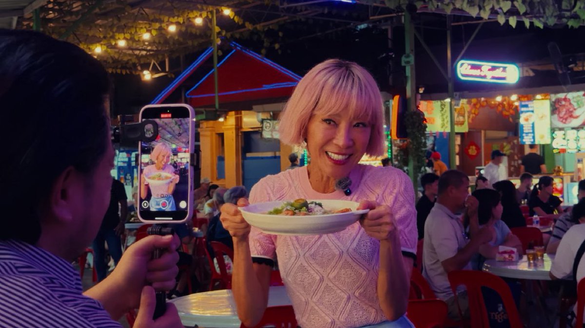 Sean Baker's iPhone-shot short film 'SANDIWARA' starring Michelle Yeoh is now officially available online

Ika nga nila, this is just Cinemalaya with a bigger budget. Parang pwede tayo gumawa ng ganito tapos starring Ms. Charo Santos-Concio sa Fusion Alley.