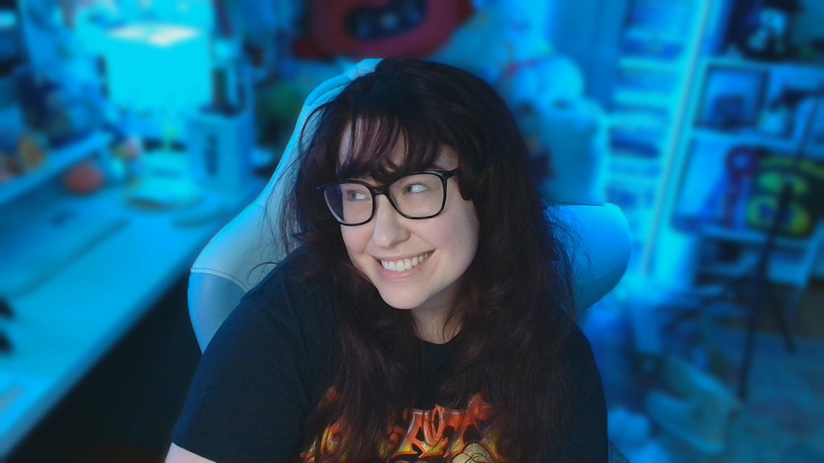 it's time for BADlur's gate! 🥳 come check out last week's recap &amp; stay tuned for the chaos with me &amp; chunk on burplapp or play button ✨ twitch.tv/thatssolurn