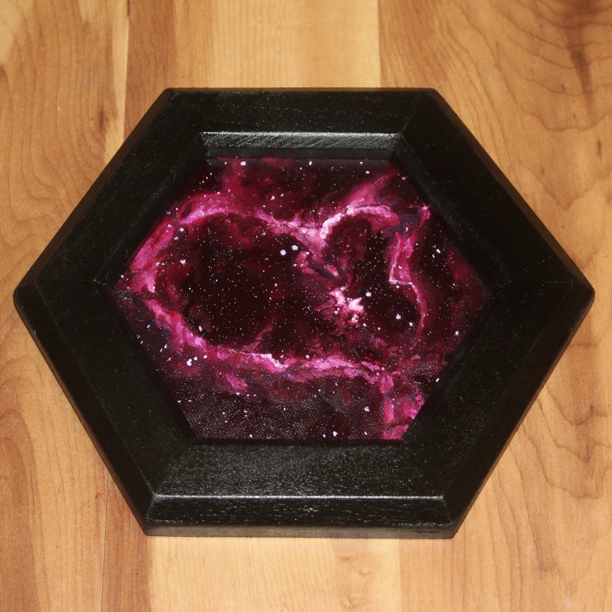 Tonight's mini painting is based on the Heart Nebula (IC 1805), which I like because it looks like a heart on fire ❤🔥
Painting: etsy.com/listing/446068…
Store: etsy.com/shop/ScenesbyC…
via <a href="/Etsy/">Etsy</a>