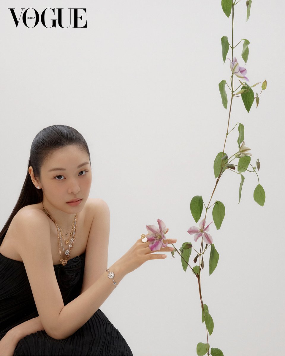 meaningless tweet media