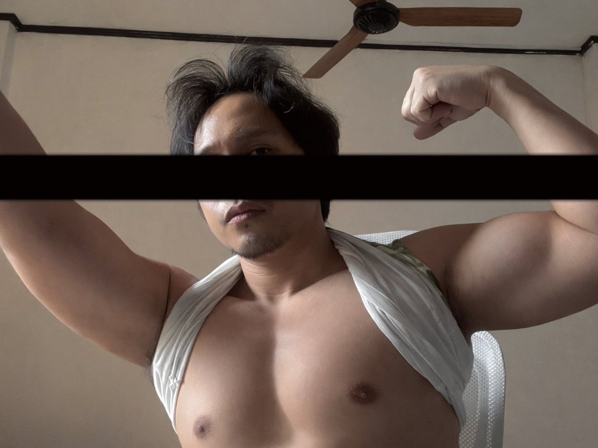 loweerggoe (@liedoggor) on Twitter photo 