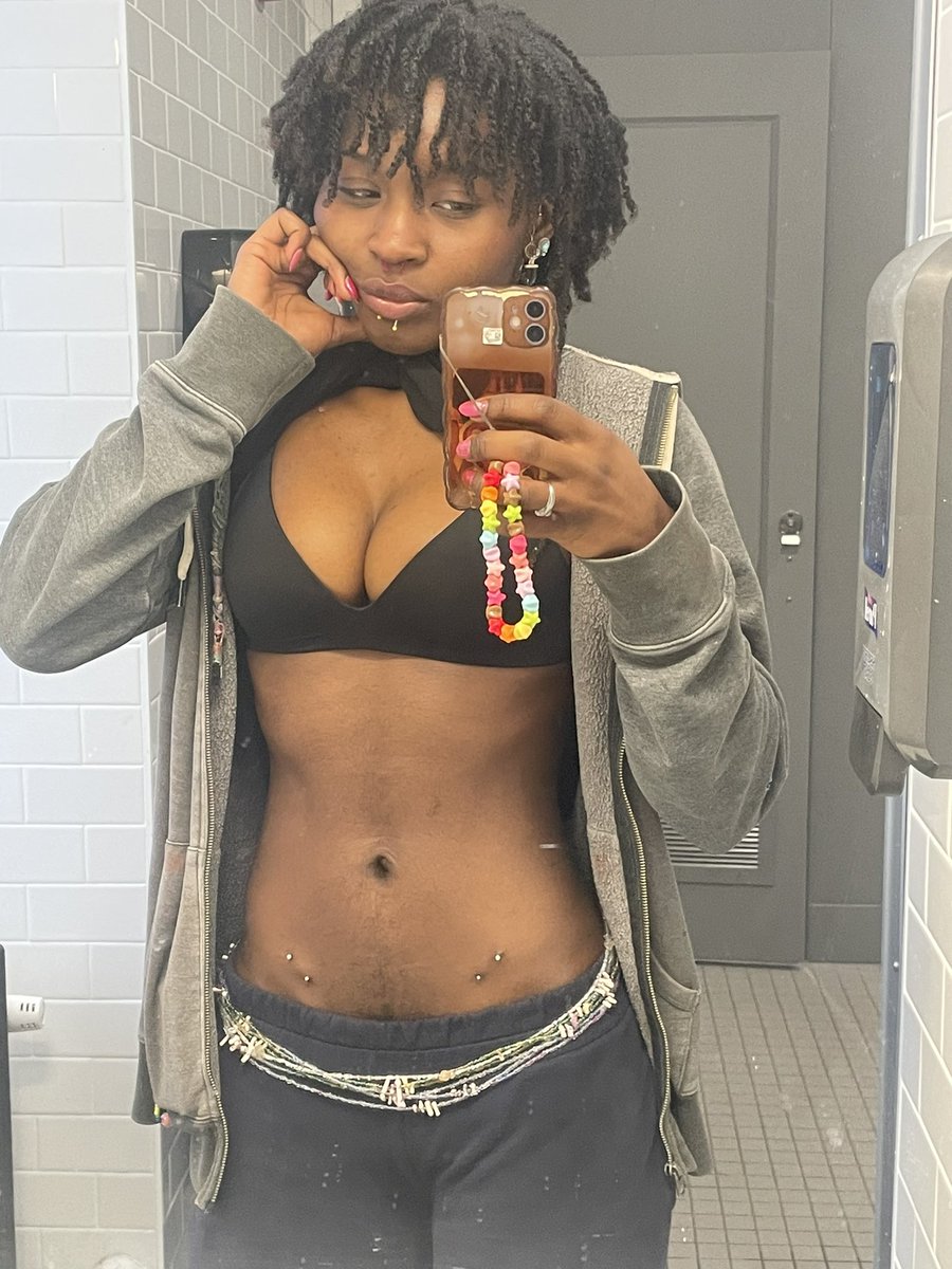 feyֶָangelic ᡣ𐭩 ๋֢࣭ tweet media