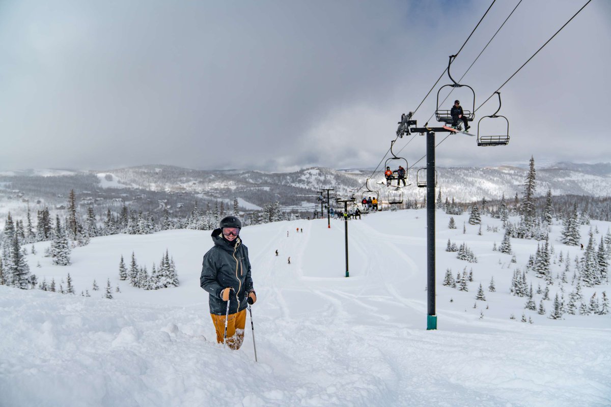 OnTheSnow tweet media