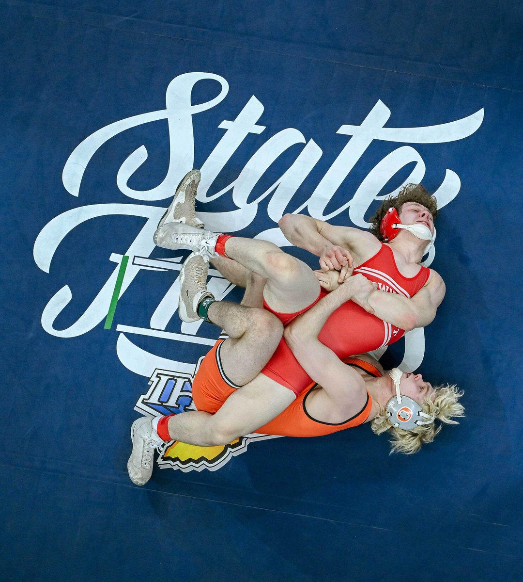 GainbridgeFH's tweet photo. Day 1 ✅

The first day of the 2026 @IHSAA1 Boys Wrestling State Finals was full of action! We'll see you back at Gainbridge Fieldhouse tomorrow morning for Session 2 💪 https://t.co/bViuVY5GoE