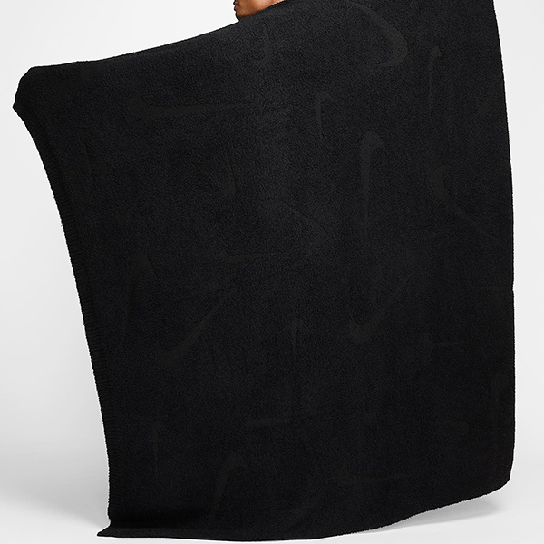 KicksDeals's tweet photo. The 'Black' Nike Sportswear Phoenix Cozy Bouclé Oversized Blanket is on sale for $110.97 + FREE shipping. Retail is $150. //Ad

BUY HERE -> https://t.co/RsyRcPBXe5 https://t.co/ptyiD157Fn