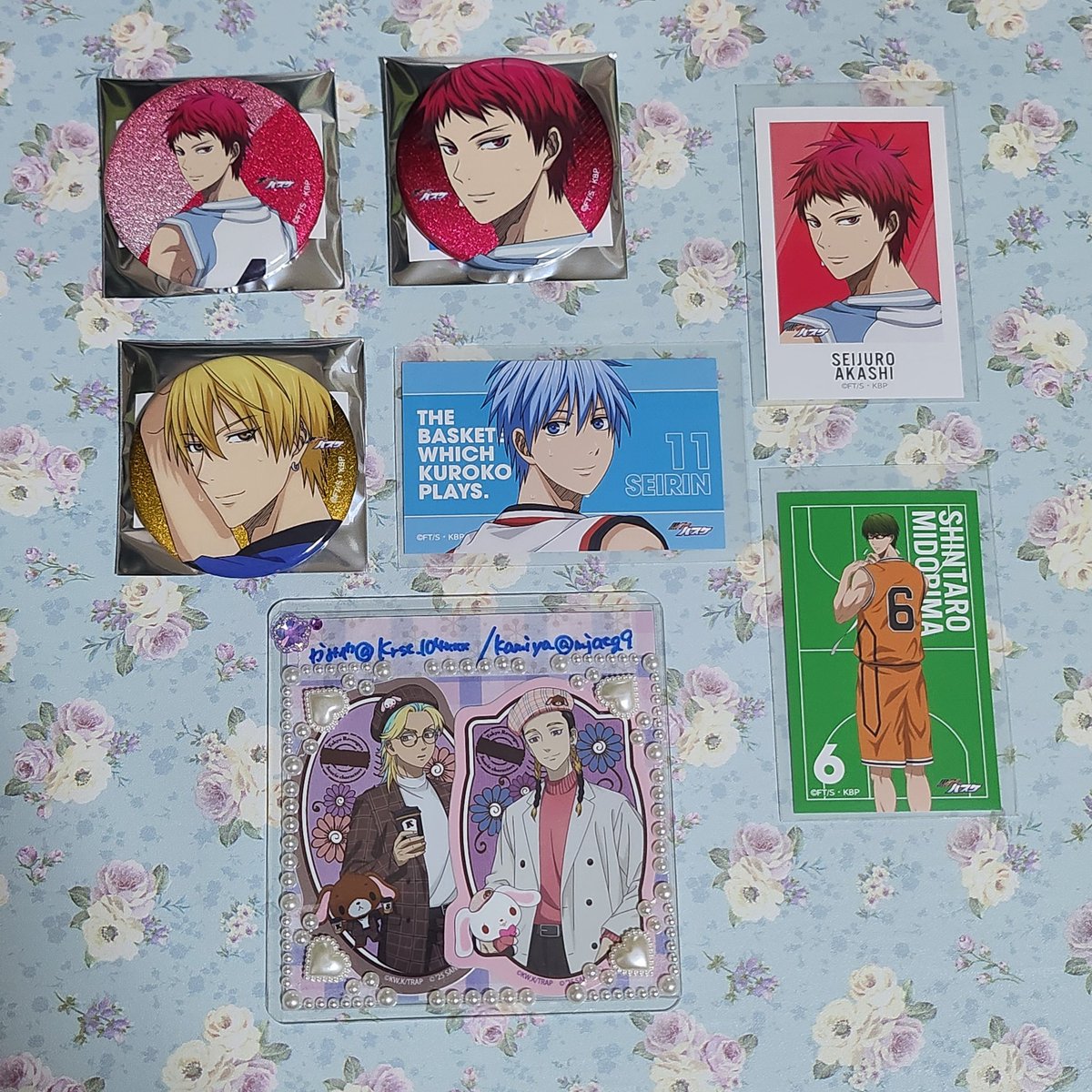 交換/譲渡】 黒子のバスケ 戦う背中 グリッター缶バッジ イラスト