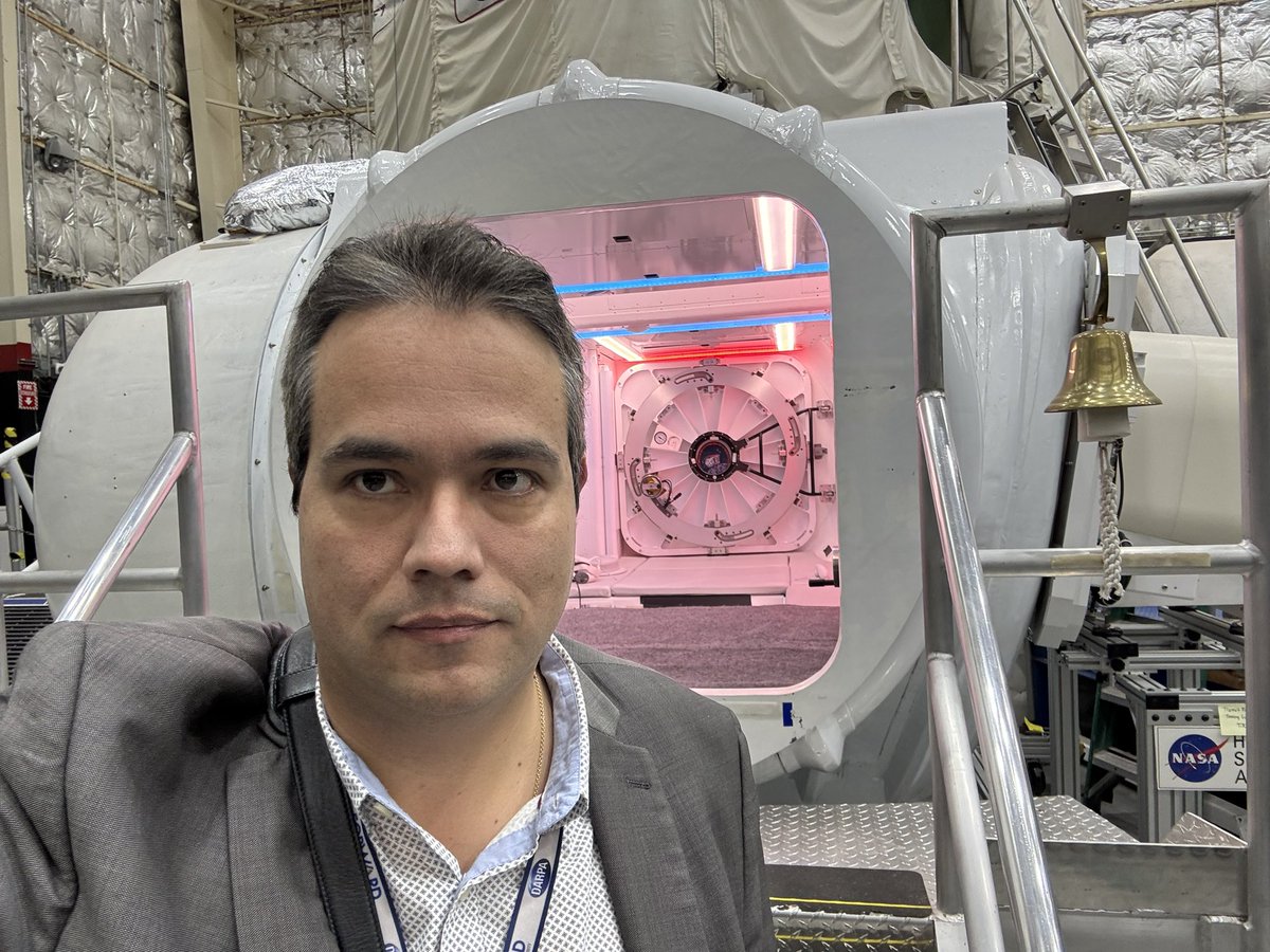 Fernando De La Peña tweet media