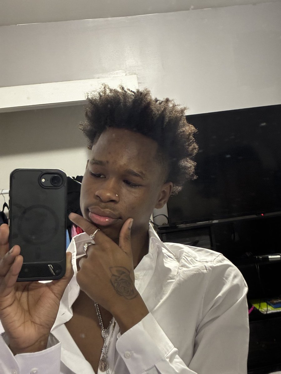 Quintrell's tweet image. Life’s Short, To Live A Long One