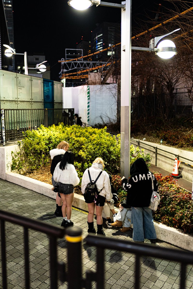 EitoCamera's tweet image. Their life in Shinjuku