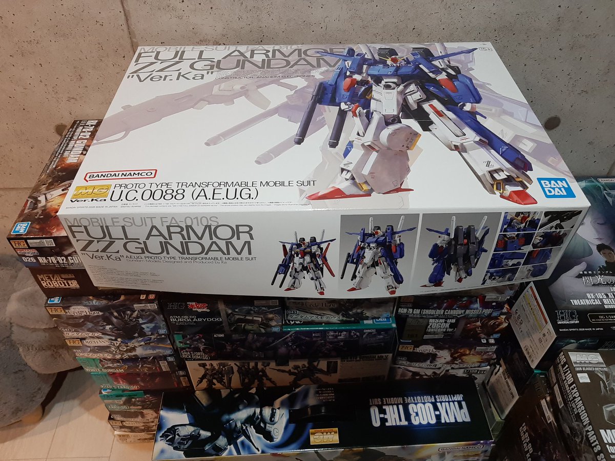 まとめました2回目 6時半にいつもの店舗に行くとかなりの列マジか。この時点で発表入荷数