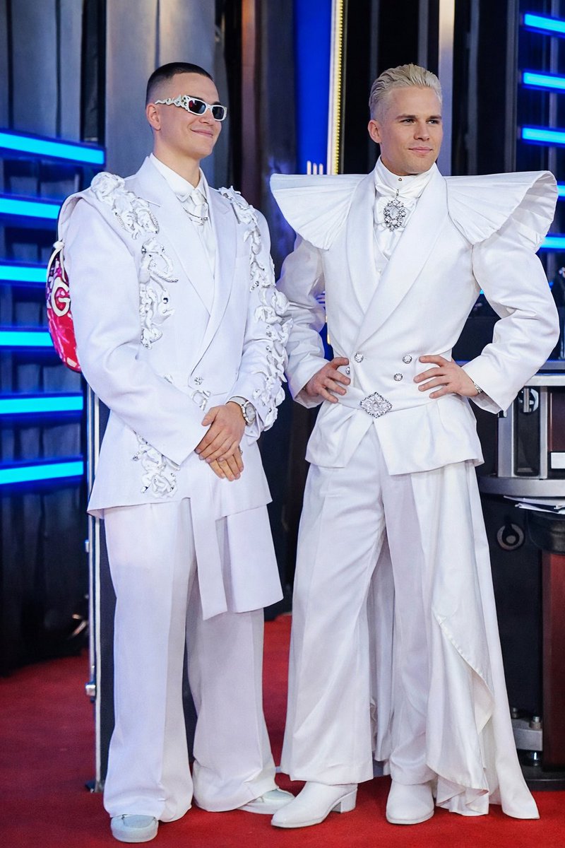 AsterizKo Bot tweet media