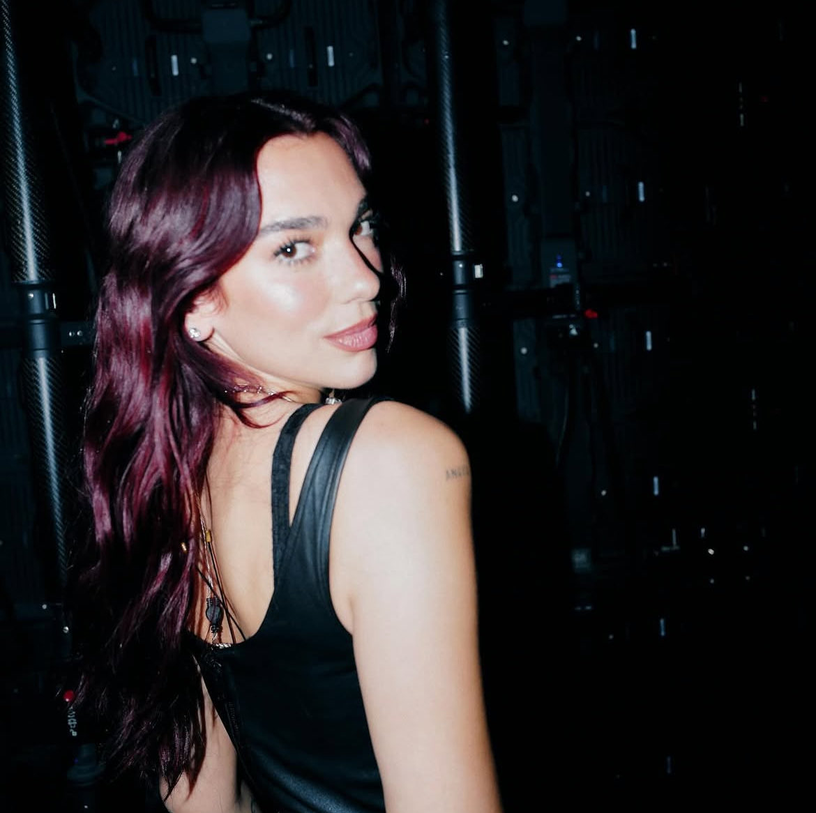 CONY CAPELLI EN SU DUA LIPA ERA  #GalaViña2026 #granconstanza