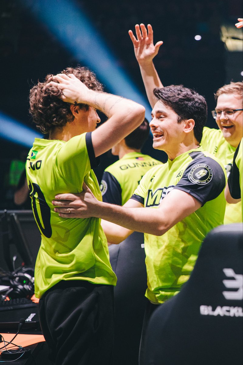 Pedro_Fernandes's tweet photo. My longest standing teammate, one of the most underrated players in the game. Was a pleasure working with Leo, great player and person, his future is brigt. https://t.co/18mgotP0Q6